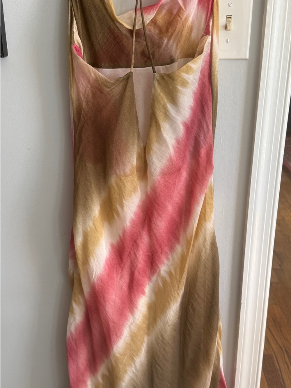 NWOT Zara Tie-Dye Diagonal Stripe Maxi Slip Dress in Coral, Tan & White - Picture 2 of 3